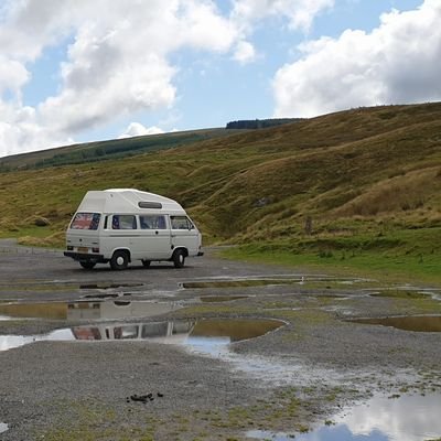 Simple military veteran, enjoying time with his mum-living with altzimers, pop in, say hi and have a chat! Owner of a Classic VW camper/mini/Vespa. Ubique.