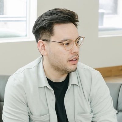 The_TylerJames's profile picture. I'm the only Filipino that's late to the airport.