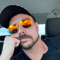 Leeroy (@leeroybarfield) 's Twitter Profile