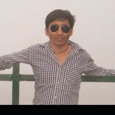 rawatgraphics's profile picture. 