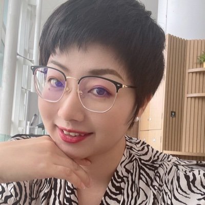 WangEleen's profile picture. Love is the source of happiness.