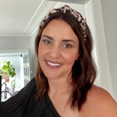 recovering perfectionist | mum | design enthusiast | property professional | lover of wine