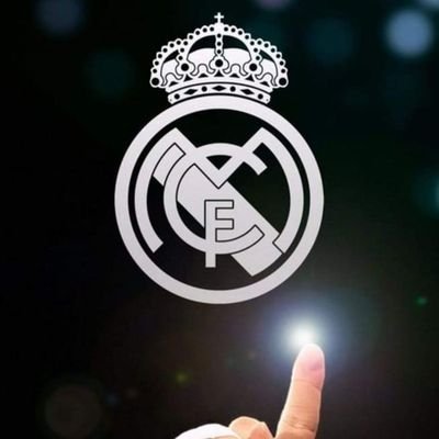 Mas merengue q las columnas del Bernabéu!!!