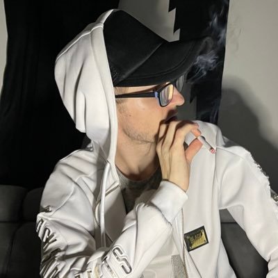 Max_TVRL Profile Picture