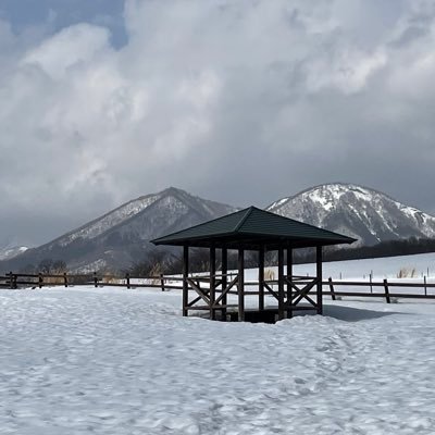 蒜山の自然と夜空を楽しむおじさんです。