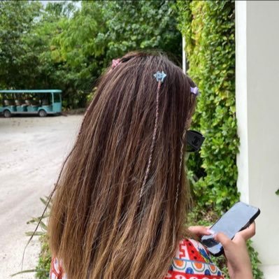 alyaals__'s profile picture. 