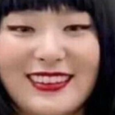 Visit my channel here, and no, I don't steal your idols' money or views: https://t.co/CTaj49ZNb8

Stan list: pretty much all K-Pop girl groups lmao
