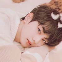 den (@stellarjungwon) 's Twitter Profile