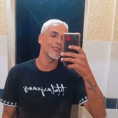 OGÃ DE KIMBANDEIRO 👺📿🔱
LARÓYÉ EXU 🎩 
VASCO DA GAMA 💢