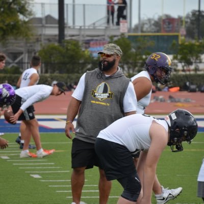 CSAC, CSCCa, Sparq Coach, Trainer, Mentor.Scout All-Americangames, National Combine, FBU, Regional Combines .ΩΨΦ.PHA/G\.@FBUcamp @FBUallamerican