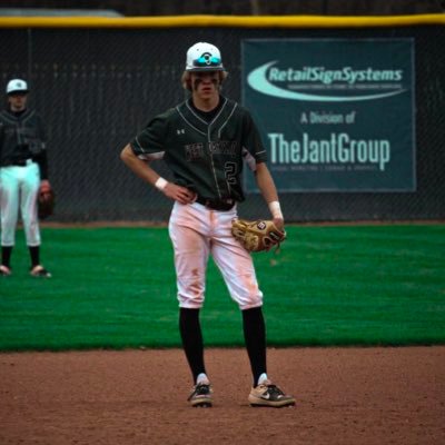 simon_plum32's profile picture. wchs ’24 | ⚾️🏀 | Westside Smash 16U