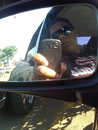 eu sou tudo e mais um pouco doque vc gosta