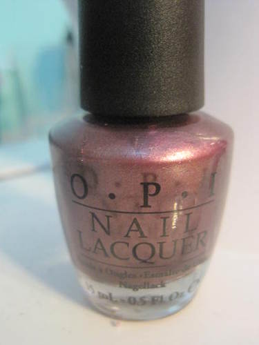 Bassline100's profile picture. I am now addicted to makeup.  I cannot get enough and I am learning so much from all the guru's.