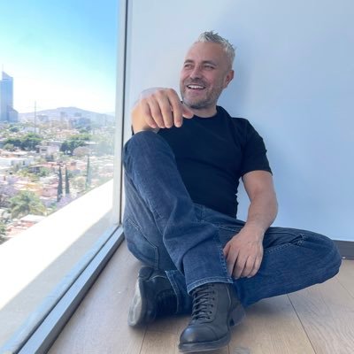 ivanorozcop's profile picture. Bla bla bla