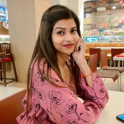 Meenaks43530648's profile picture. 