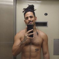 -272°C de Almeida (@how2makeusmile) 's Twitter Profile