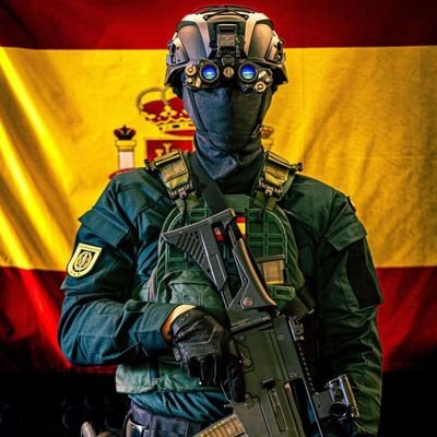 Español de bien, trabajador, orgulloso de mi país, no de sus gobernantes.