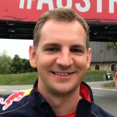 CEO ViewApp GmbH | entrepreneur & founder | developer of TramSim | passionate about virtual experiences