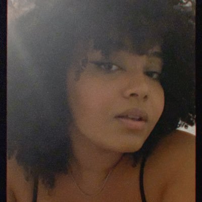 seulagartixo's profile picture. leilinha é uma menina que canta, que chora e que ri