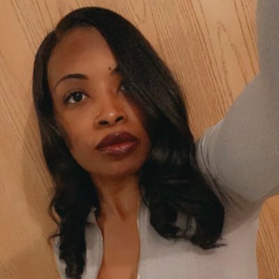 Swinger🍍| ENM | Wife💍 | Mom | Movie, game, anime nerd🤓 | Links below!😘⬇️👸🏾| My love❤️ @Drewchubbyhubby