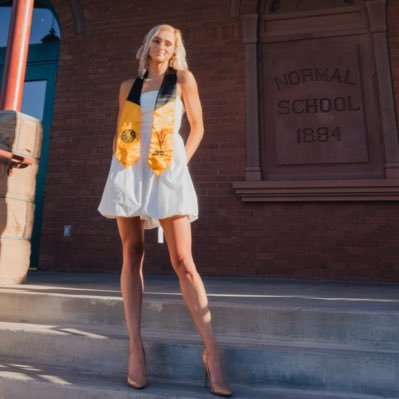 noradeleske's profile picture. dog mom