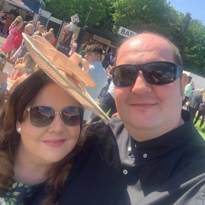 RobertW1888's profile picture. So liberate your mind and give your soul expression 🍀