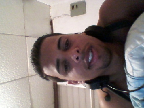 Khriztian85's profile picture. 