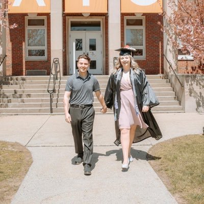 EmilyLynn_36's profile picture. ~The birds work for the bourgeoisie.Taken. AIC 22’. Psych Nurse🩺~