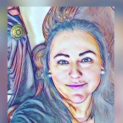 juliesdesign29's profile picture. artist,drapery designer.