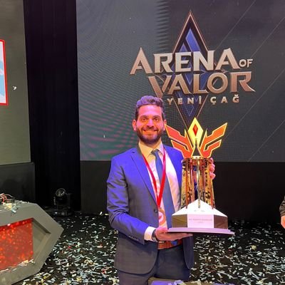İnstgrm : Sahinjann.
~ Honor Of Kings ~ Arena Of Valor ~ General Manager ~ SetByGeneraL