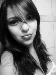 lariradiguieri's profile picture. 