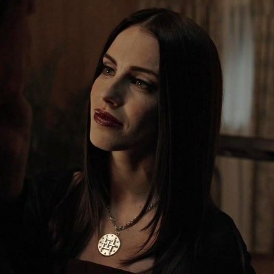 𝑰'𝒎 𝒂𝒍𝒊𝒗𝒆 --- 𝑯𝒐𝒘 𝒊𝒔 𝒕𝒉𝒂𝒕 𝒆𝒗𝒆𝒏 𝒑𝒐𝒔𝒔𝒊𝒃𝒍𝒆
Alternative universe #MCU #MARVEL not affiliated with the actress or the comics.