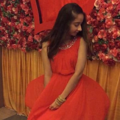 Having the time of my life 🥂
English and Humanities teacher 👩🏫