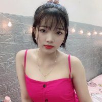 Tuyen Lu - @LindaTuyenLu Twitter Profile Photo