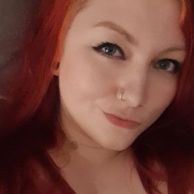 ☆ WOW Enthusiast ☆ Hobby Photographer ☆ slutmog connoisseur ☆ Rottweiler Mom ☆
