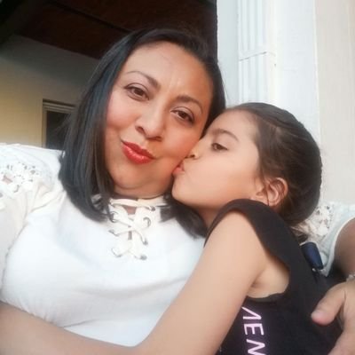 magdapuentes's profile picture. Egresada de Turismo, Repostera, Mamá, Católica y Tapatía