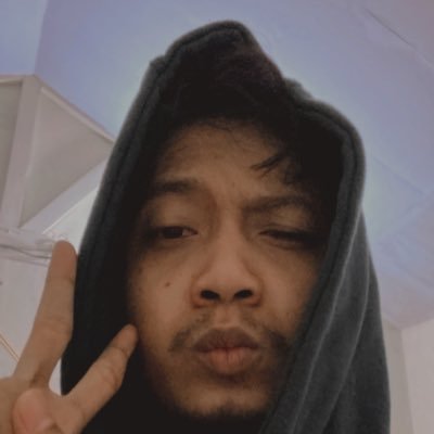 bahagia itu disengaja jangan dipaksa / wacana penulis dan traveller.