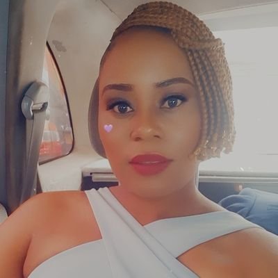 peechicks's profile picture. Um a unique person