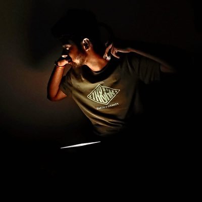 tejdeep1881's profile picture. 