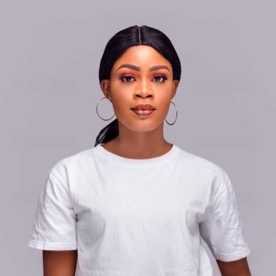 QueenEs10919493's profile picture. 