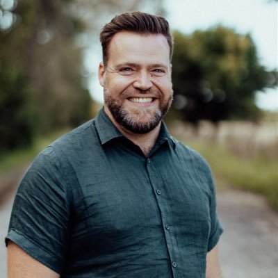Senior Software Engineer. @atlassian. Foodie. Powerlifter. Typescript nerd.
On Dharug land
He/Him
