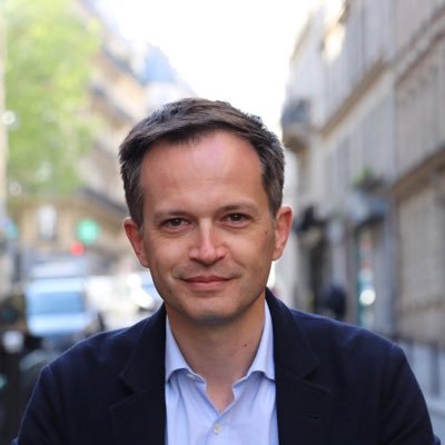 Habitant du 18e, Co-Président du groupe Indépendants et Progressistes, Conseiller de #Paris Député de #Paris (2017-2022) @EPhilippe_LH