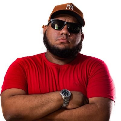 28 Years old.
Kaneve is a Young DJ and Producer from Brazil, focused in: Trap, Hard Trap, Hybrid Trap and Dubstep!!!
