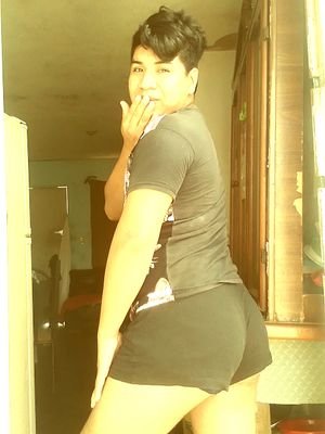 GabyHernandezT3's profile picture. Feliz