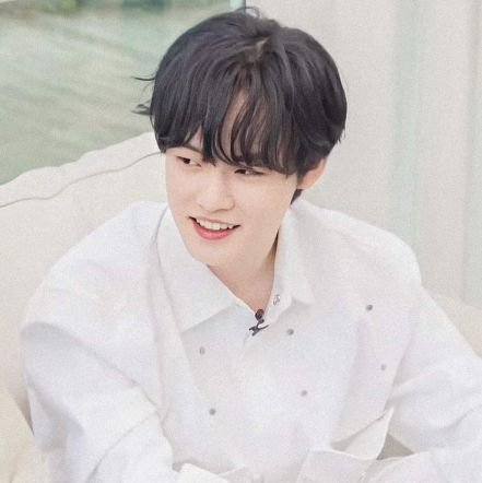 abcarttt's profile picture. (✿^‿^)Bns account

                                                        She/Her✧◝(⁰▿⁰)◜✧
https://t.co/ubVbOoYiAF