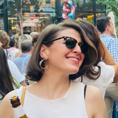 MadameBovary85's profile picture. Animal de caza nocturna. Tempus fugit. Si te duele el pechito,escúchalo ❤️🩹