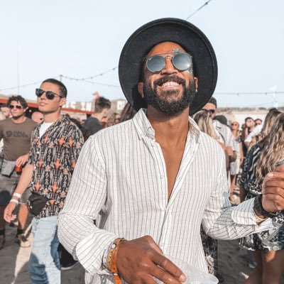 WesupSean's profile picture. Founder of Wesup • Professional Paddler & SUP Culture Ambassador • Personal SUP Coach (world wide) • Brand Ambassador