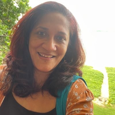 Senior Lecturer/Open University of Sri Lanka. Sociolinguist. Sometime poet, all time over-analyzer. Empath. She/her #අරගලයටජය