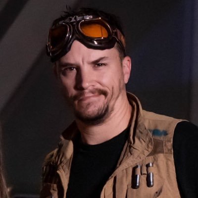 Veteran Video Game Artist since 2004. Level Artist at Gearbox Software