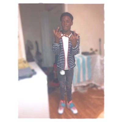 RReal RRight🕊❤️  add my sc -beantrendyy